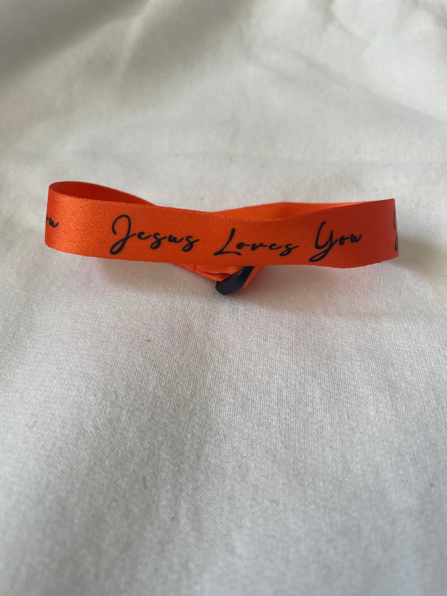 Jesus Loves You-Bracelet